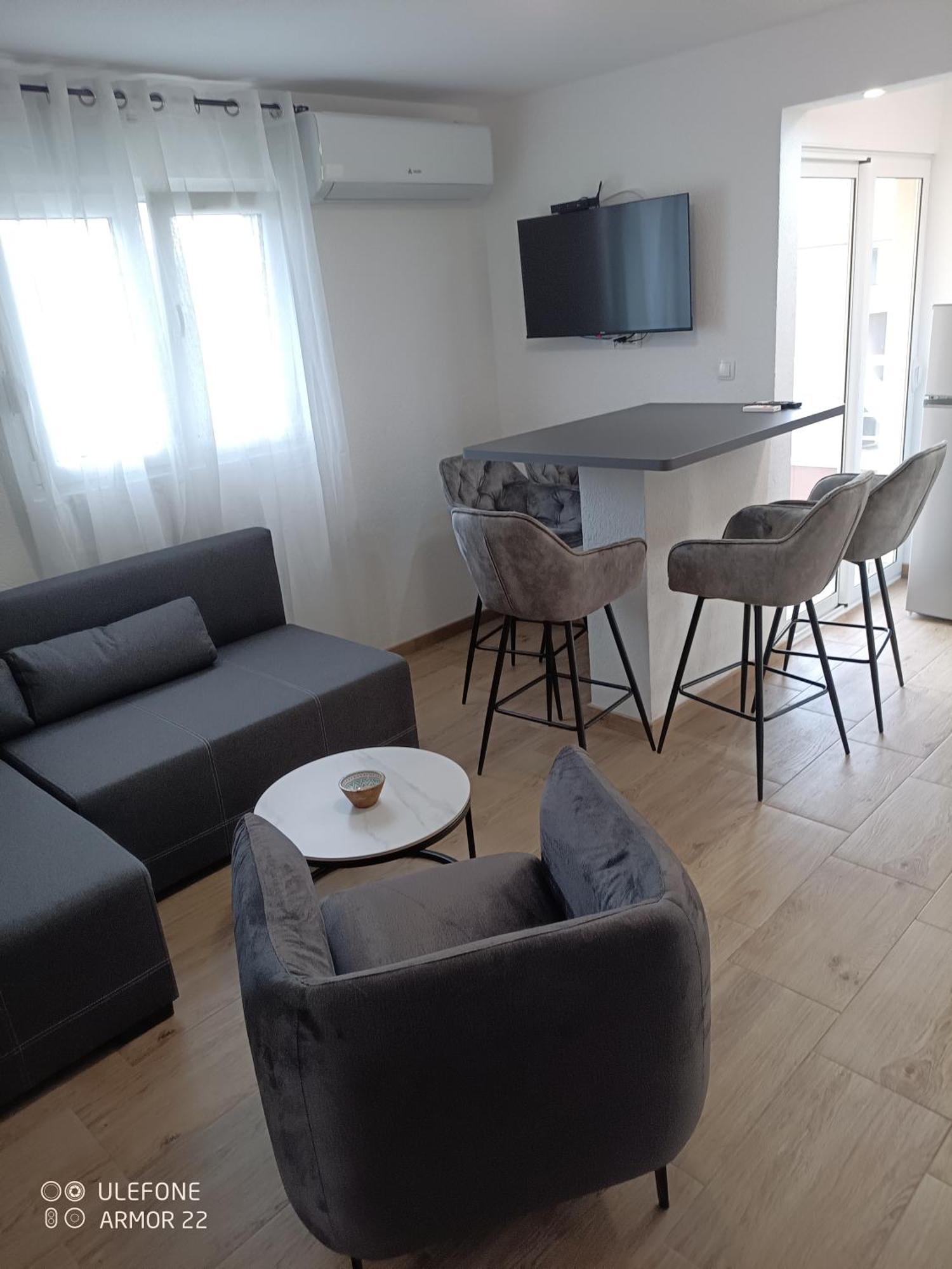 Apartmani Gaga Tivat Exteriér fotografie