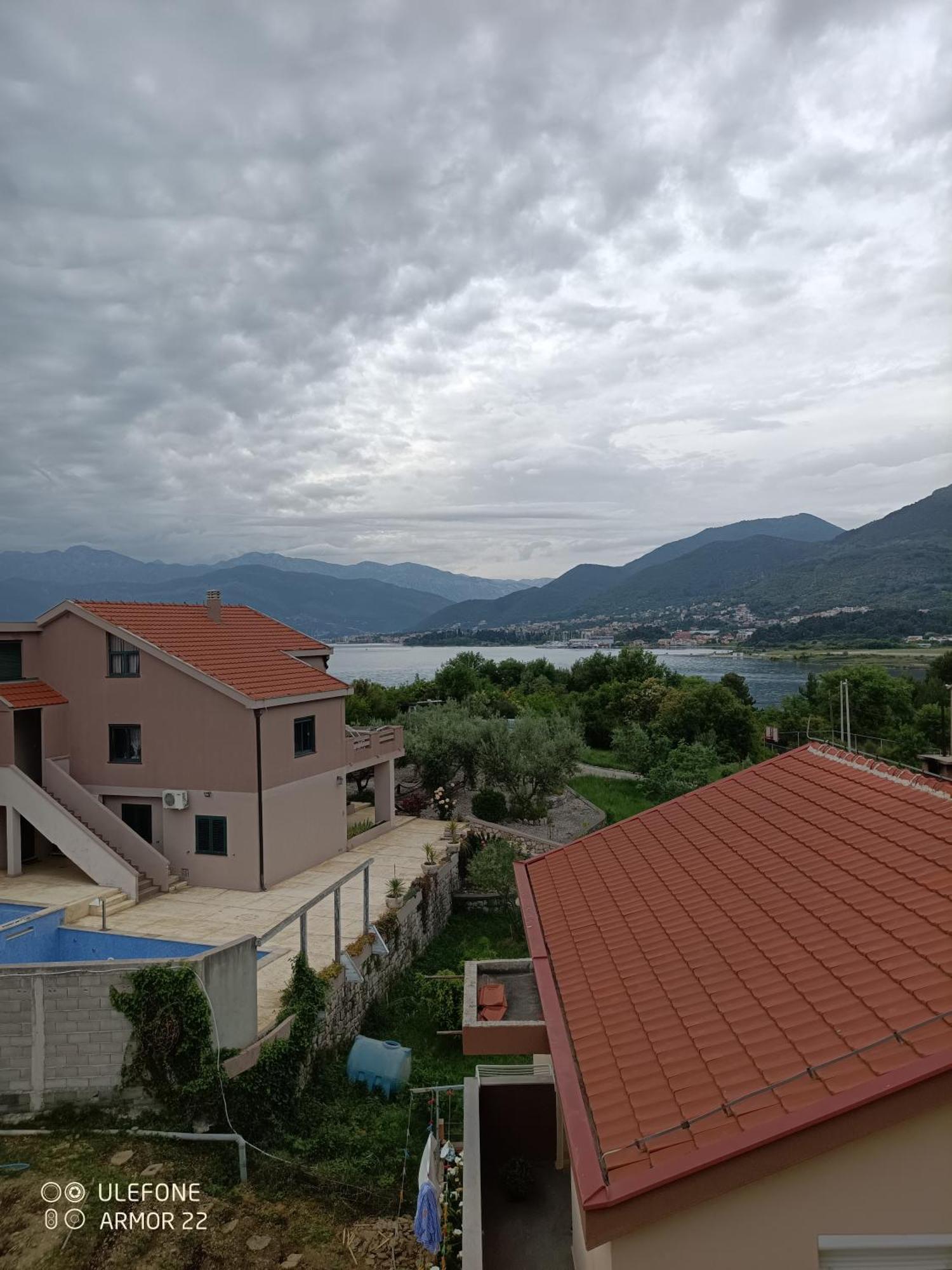 Apartmani Gaga Tivat Exteriér fotografie