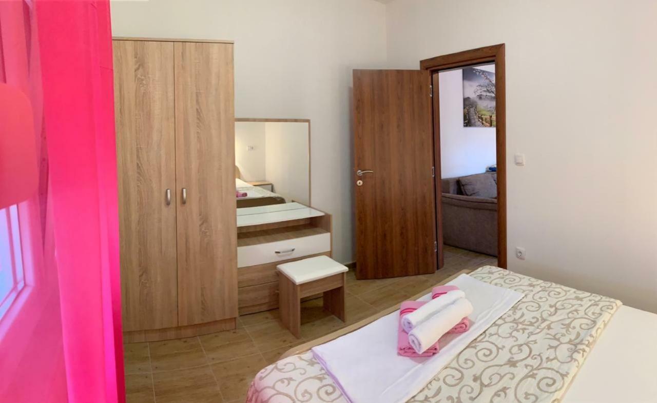 Apartmani Gaga Tivat Exteriér fotografie